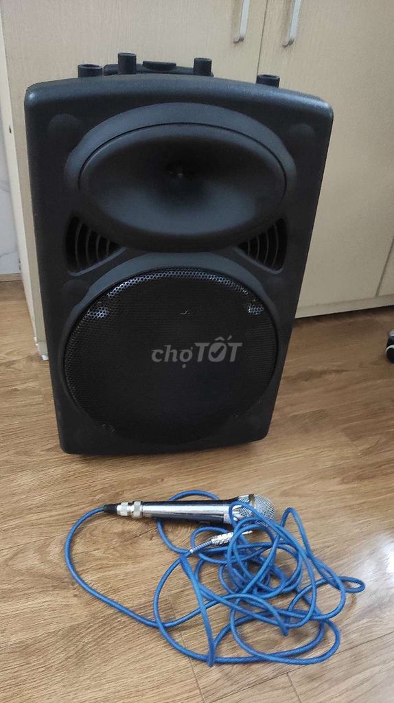 loa kéo karaoke Bluetooth bass 30cm đẹp như mới . Mua bán Tivi, Âm thanh tại Quận Hoàng Mai Hà Nội được đăng bởi Hùng hình 1