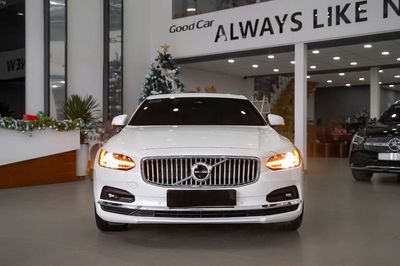 Volvo S90 LWB Ultimate B6 AWD siêu lướt 12.800km. Mua bán Ô tô tại Quận 7 Tp Hồ Chí Minh được đăng bởi Hoàn Lee Xe Lướt hình 1