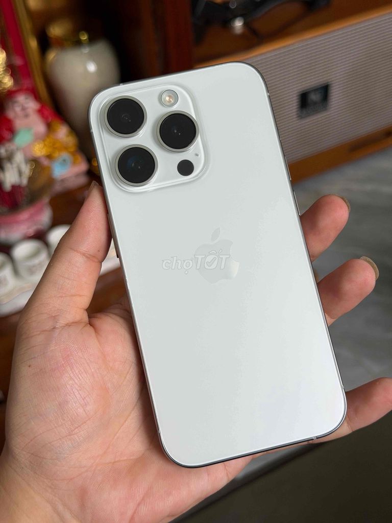 Apple iPhone 15 Pro 128GB Trắng 99%. Mua bán Điện thoại tại Quận Ninh Kiều Cần Thơ được đăng bởi 95 Store Góp Bao Nợ Xấu hình 1