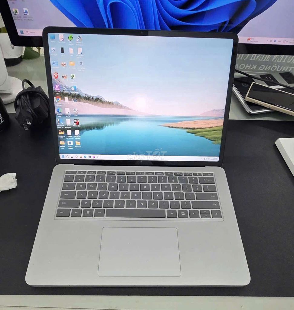 Surface Studio Laptop 1 i7 32GB/1TB. Mua bán Laptop tại Thành phố Thủ Đức Tp Hồ Chí Minh được đăng bởi Nguyễn Minh Chương hình 1