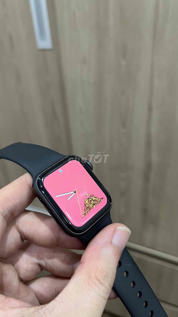 Cần bán Apple Watch Series 5 40mm. Mua bán Thiết bị đeo thông minh tại Quận Long Biên Hà Nội được đăng bởi Nam hình 1