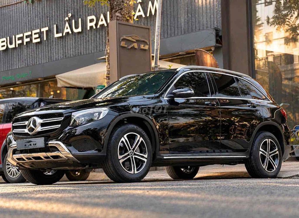 Mercedes GLC250 4matic | полная история у дилера 100%