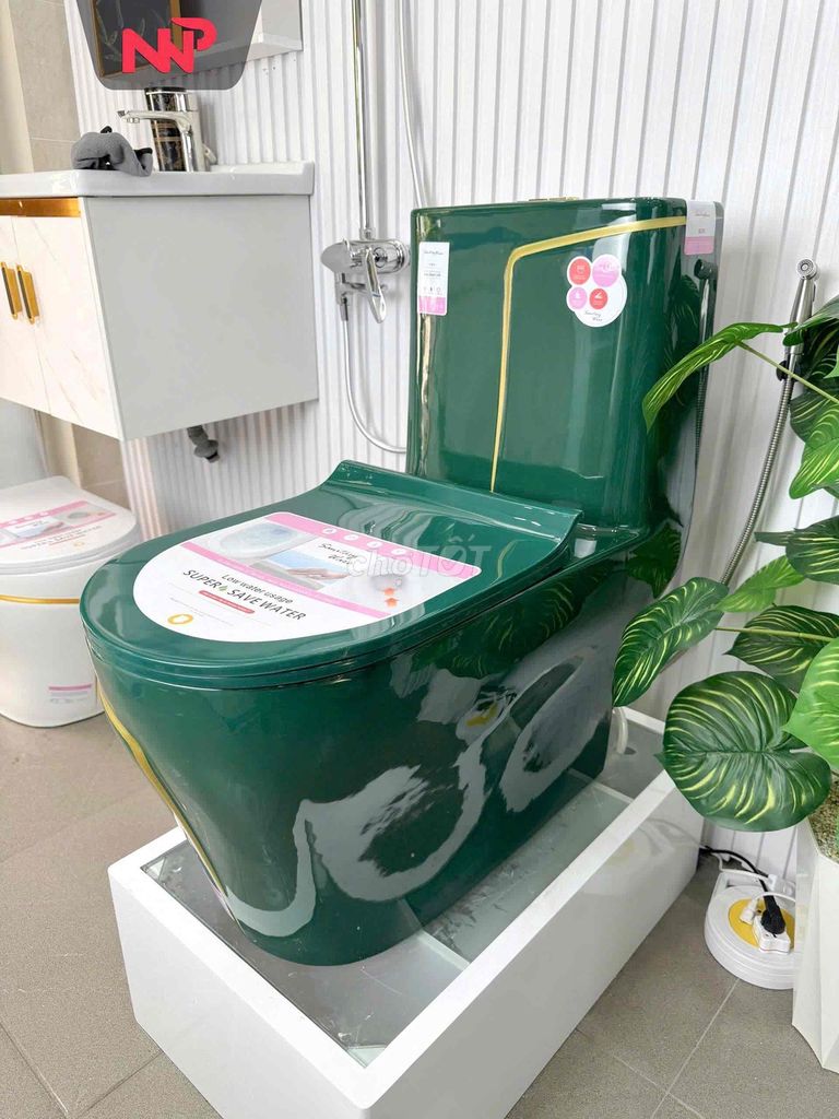 Bồn cầu liền khối xả xoáy. Mua bán Thiết bị vệ sinh, nhà tắm tại Thành phố Thủ Đức Tp Hồ Chí Minh được đăng bởi Ngọc Nguyễn hình 1
