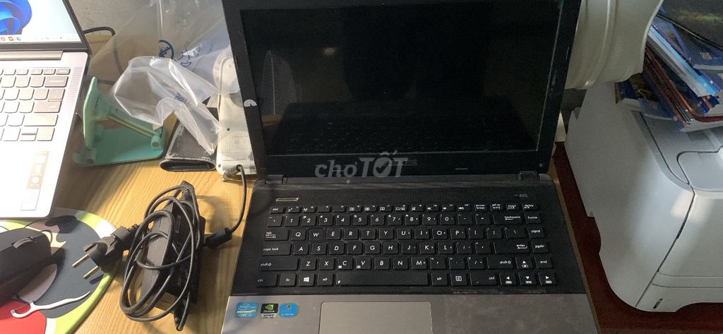 ASUS Laptop Đen Like New. Mua bán Laptop tại Huyện Hoài Đức Hà Nội được đăng bởi Vũ Tiệp hình 1