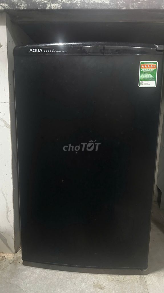 Tủ lạnh Aqua 90 lít Đen Còn mới. Mua bán Tủ lạnh tại Quận Bắc Từ Liêm Hà Nội được đăng bởi Nguyễn Tiến-Đạt hình 1