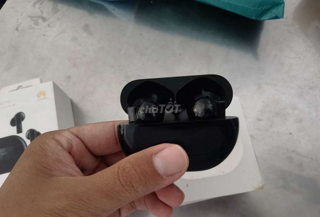 Tai nghe Huawei Freebuds Gen 1 Đen. Mua bán Tivi, Âm thanh tại Thành phố Trà Vinh Trà Vinh được đăng bởi Quang Huy hình 1