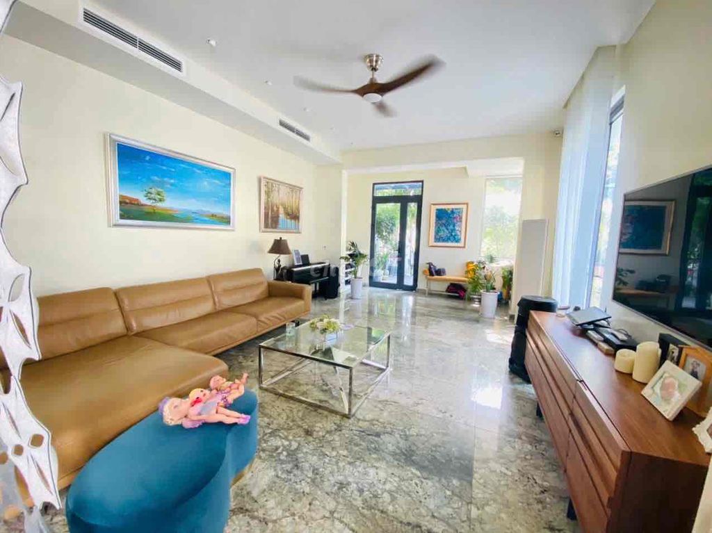 Bán căn biệt thự đẹp có hồ bơi Khu Euro villa 1 sông Hàn