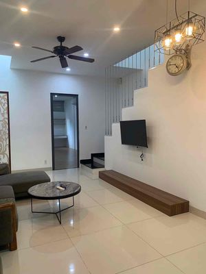 Аренда · 2 комн. · 100 м² · Quận Cẩm Lệ, ул. Đường Bùi Trang Chước