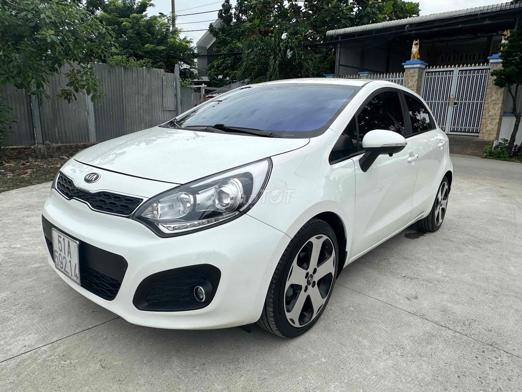 Kia Rio 2013 1.4 AT Hatchback - 85000 km. Mua bán Ô tô tại Huyện Bình Chánh Tp Hồ Chí Minh được đăng bởi Tonny tèo  hình 1