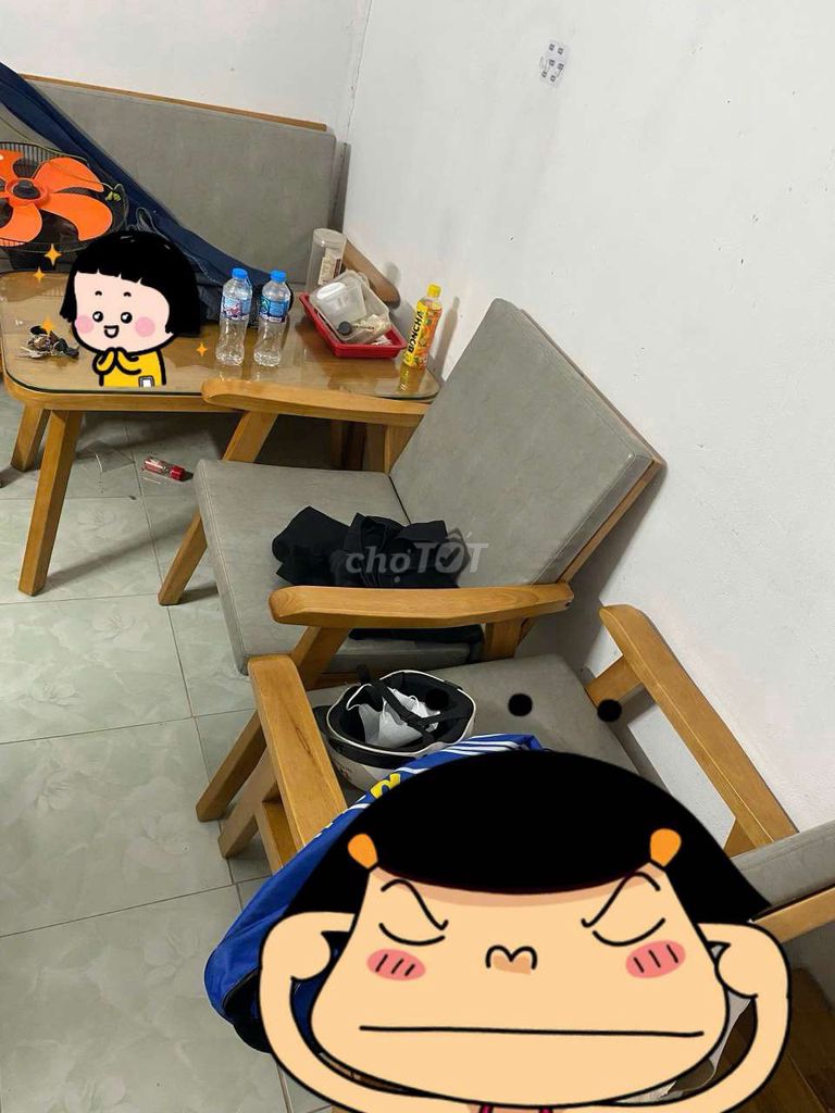 Bộ sofa Gỗ Vải Xám Nâu cũ. Mua bán Bàn ghế tại Thành phố Thủ Dầu Một Bình Dương được đăng bởi Nguyen thanh hung hình 1