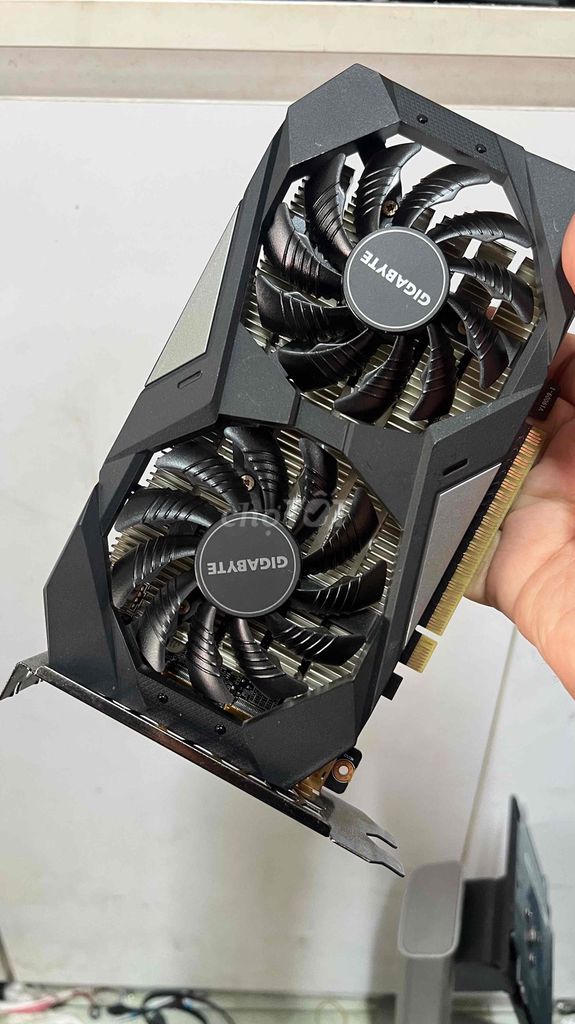 Gigabyte GTX 1650 4GD5 2fan, không nguồn phụ. Mua bán Linh kiện (RAM, Card...) tại Quận Tân Bình Tp Hồ Chí Minh được đăng bởi Nguyễn Thanh Tính hình 1