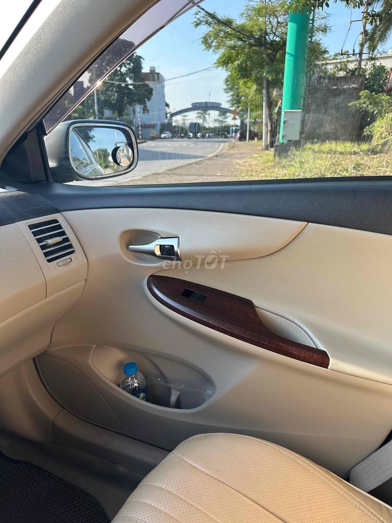 Toyota Corolla Altis 2012 2.0V - 119200 km. Mua bán Ô tô tại Huyện Thanh Trì Hà Nội được đăng bởi A Đạt hình 4