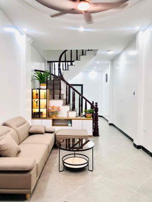 Townhouse 40 m² · 4 bed · Ngo 521  Sông Sét