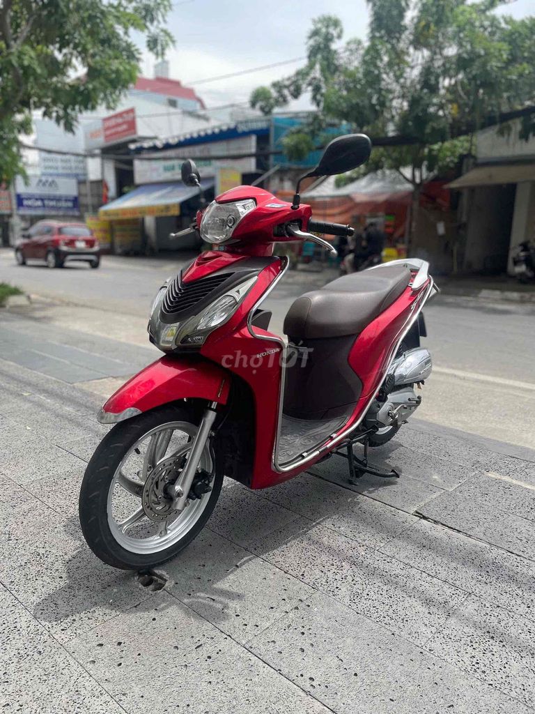 👉Vision dàn áo liền lạc, máy êm thì thầm. Mua bán Xe máy tại Quận 7 Tp Hồ Chí Minh được đăng bởi Xe Cũ Hiếu CT hình 1