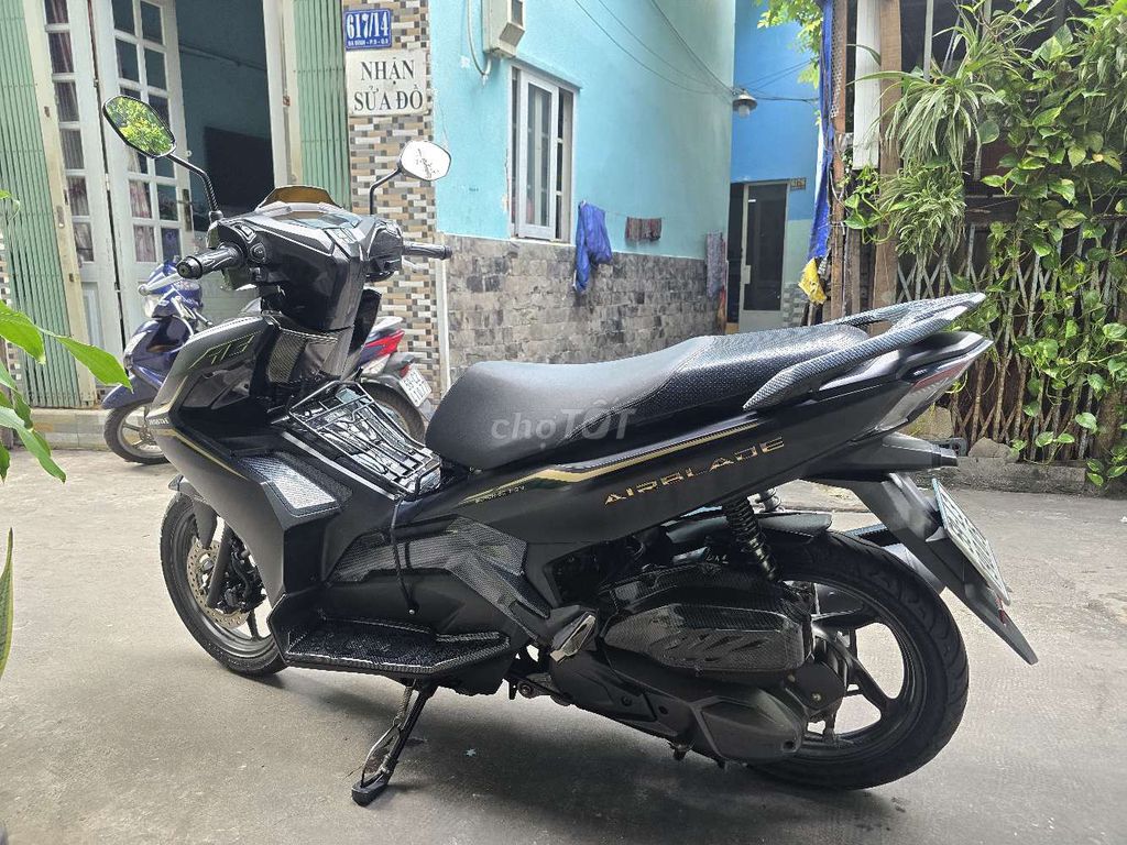 Honda Air Blade 125 2020 (Đen nhám) bstp chính chủ. Mua bán Xe máy tại Quận 8 Tp Hồ Chí Minh được đăng bởi Phùng Tuấn Bảo hình 4