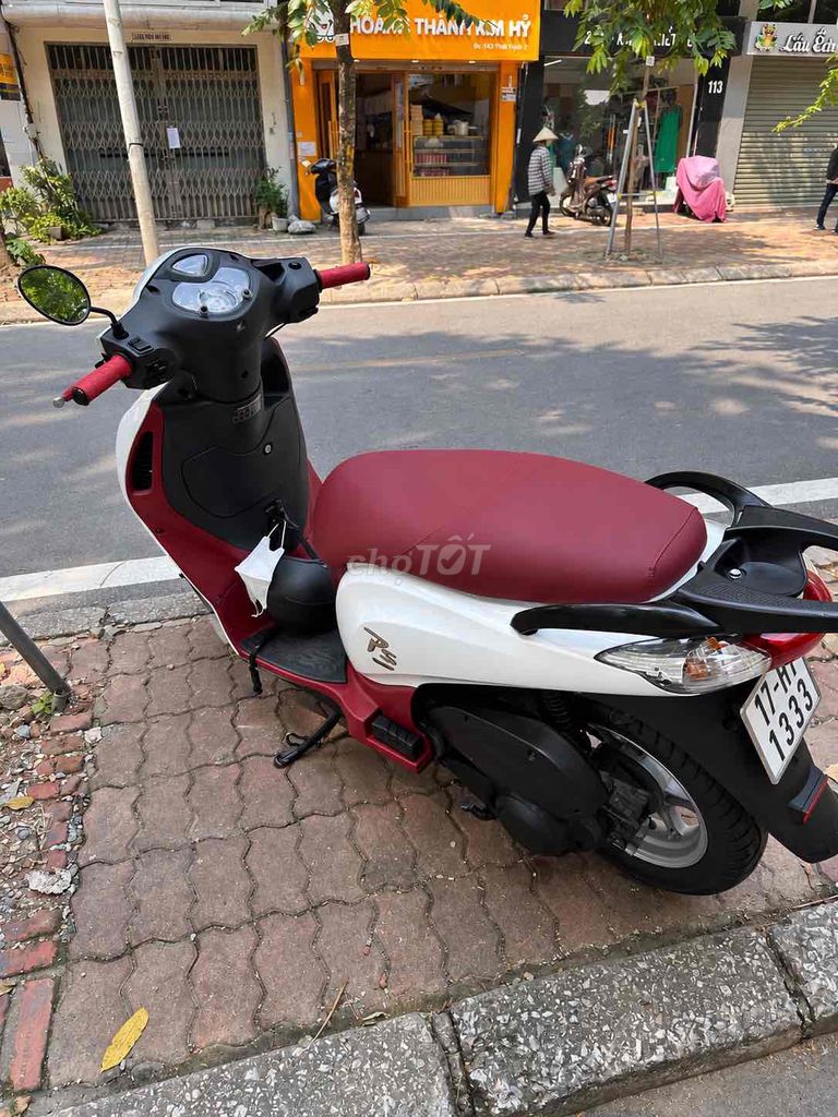 Скутер Honda PS 150i белый, красный