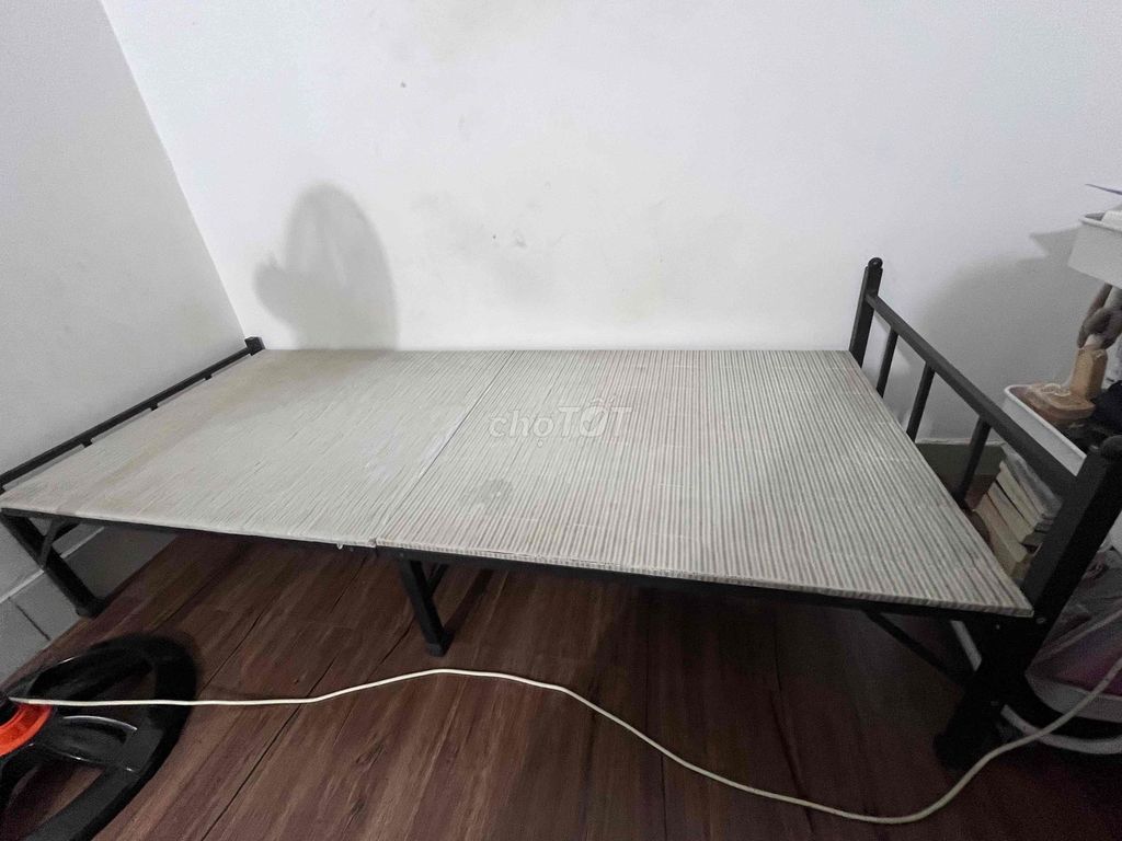 GIƯỜNG GẤP GỌN NIKITA CŨ MẪU Q135  [80x190x40]