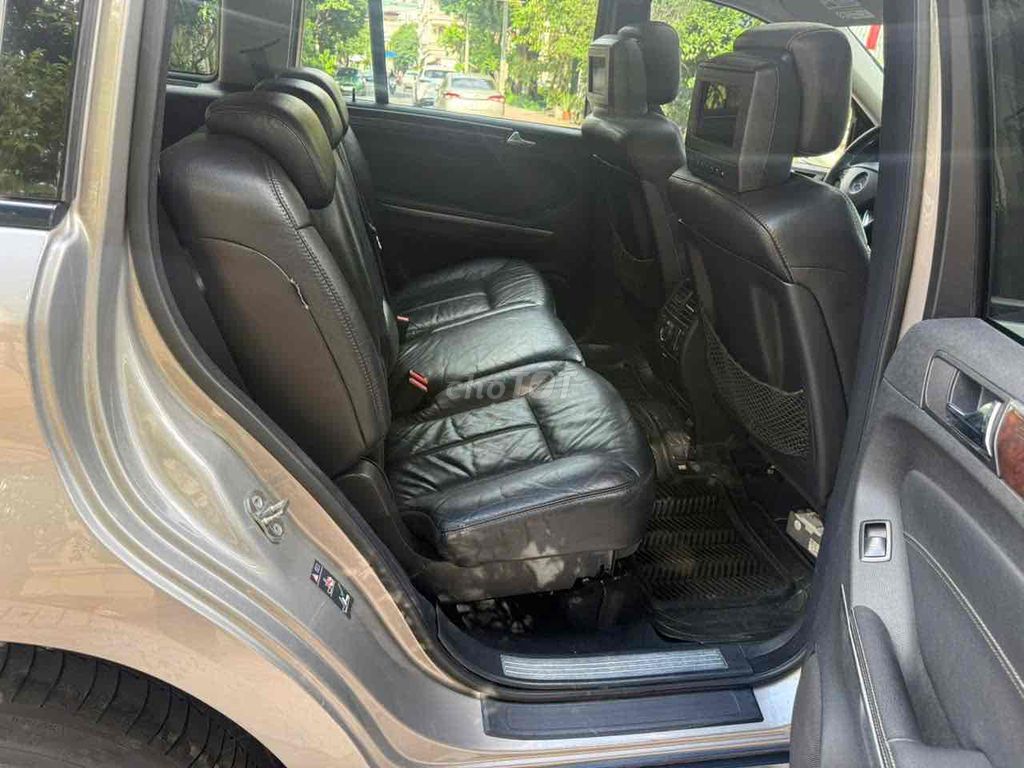 Mercedes Benz GL 450 đời cuối 2007. Mua bán Ô tô tại Huyện Bình Chánh Tp Hồ Chí Minh được đăng bởi Như Đạo hình 10