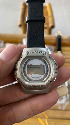 Đồng hồ nhật Bcool, hết pin, mặt điện tử, dây nhưa