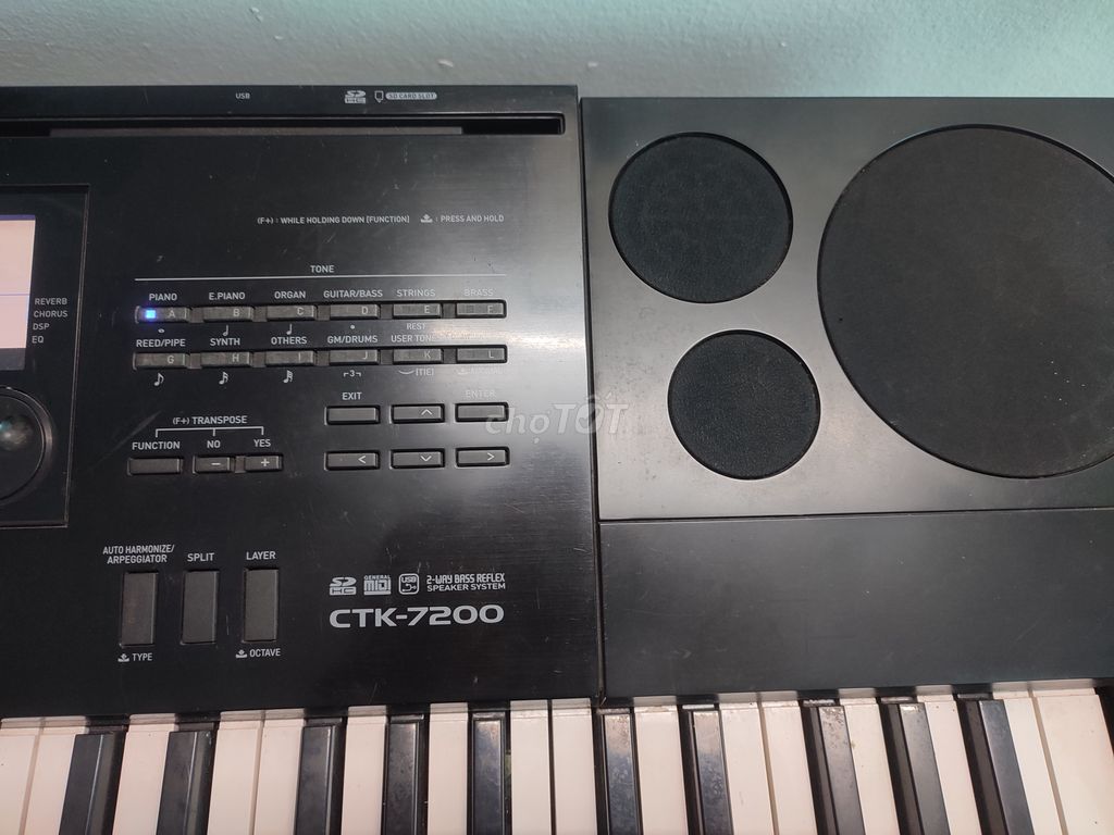 Đàn Casio CTK-7200 cũ full phụ kiện.