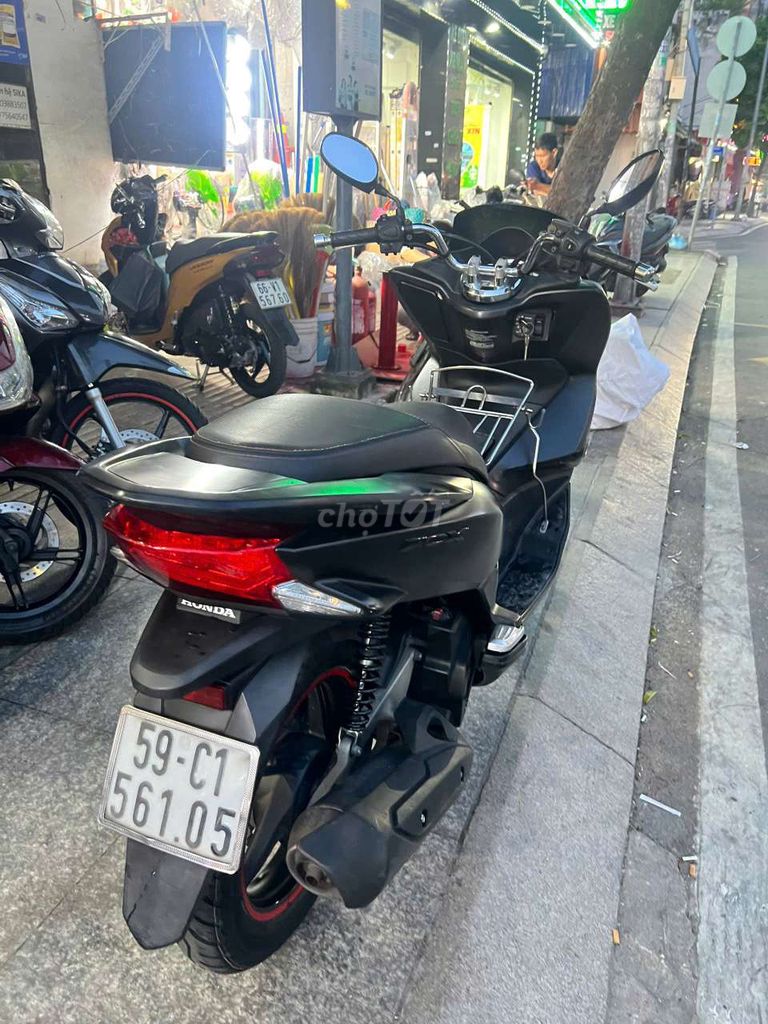 Honda PCX 125 2016 mới 90% Bstp chính chủ. Mua bán Xe máy tại Quận Tân Phú Tp Hồ Chí Minh được đăng bởi Tuanduy hình 4