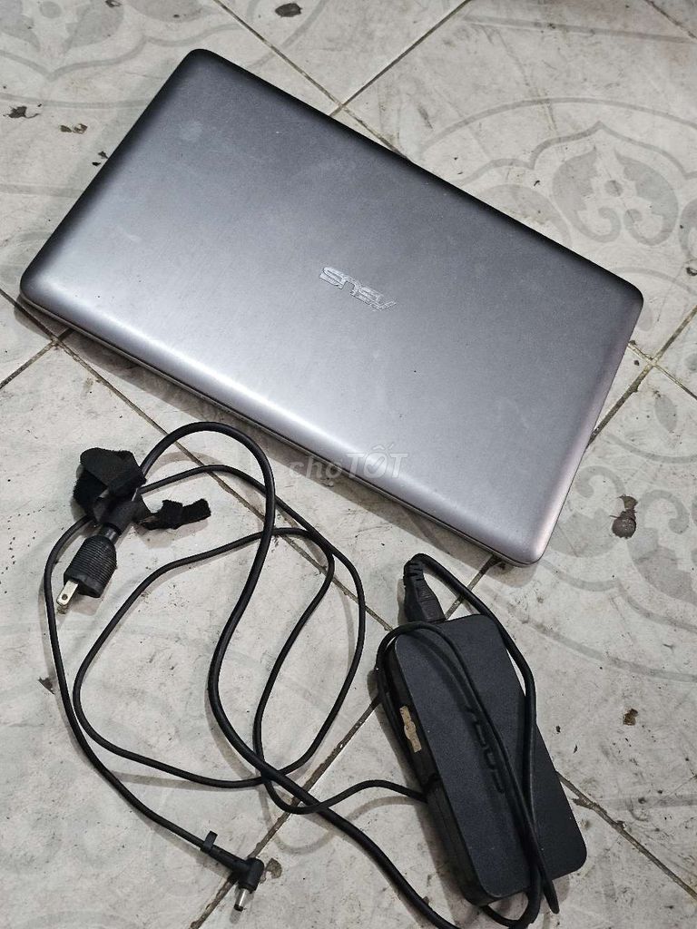 Asus i7 12GB GTX 960M Xám. Mua bán Laptop tại Quận Tân Bình Tp Hồ Chí Minh được đăng bởi A phát hình 1