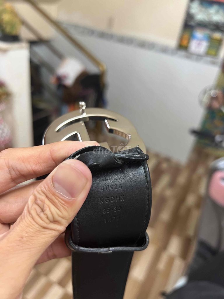 Dây nịch gucci mới 98/100 như mới bao chính hãng .
