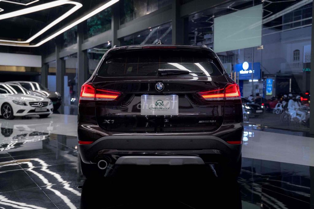 BMW X1 2021. Mua bán Ô tô tại Quận Tân Bình Tp Hồ Chí Minh được đăng bởi GREENWAY AUTO hình 4