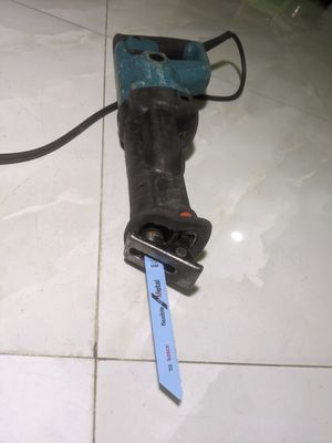 Máy cưa kiếm Makita 100volt. Mua bán null tại Quận Gò Vấp Tp Hồ Chí Minh được đăng bởi Anh Tư