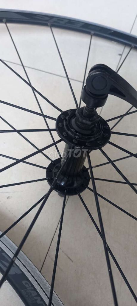 Bánh xe đạp Giant SR3 Hợp kim nhôm Nhật. Mua bán Phụ tùng xe tại Quận Thanh Khê Đà Nẵng được đăng bởi tran ngoc my hình 3