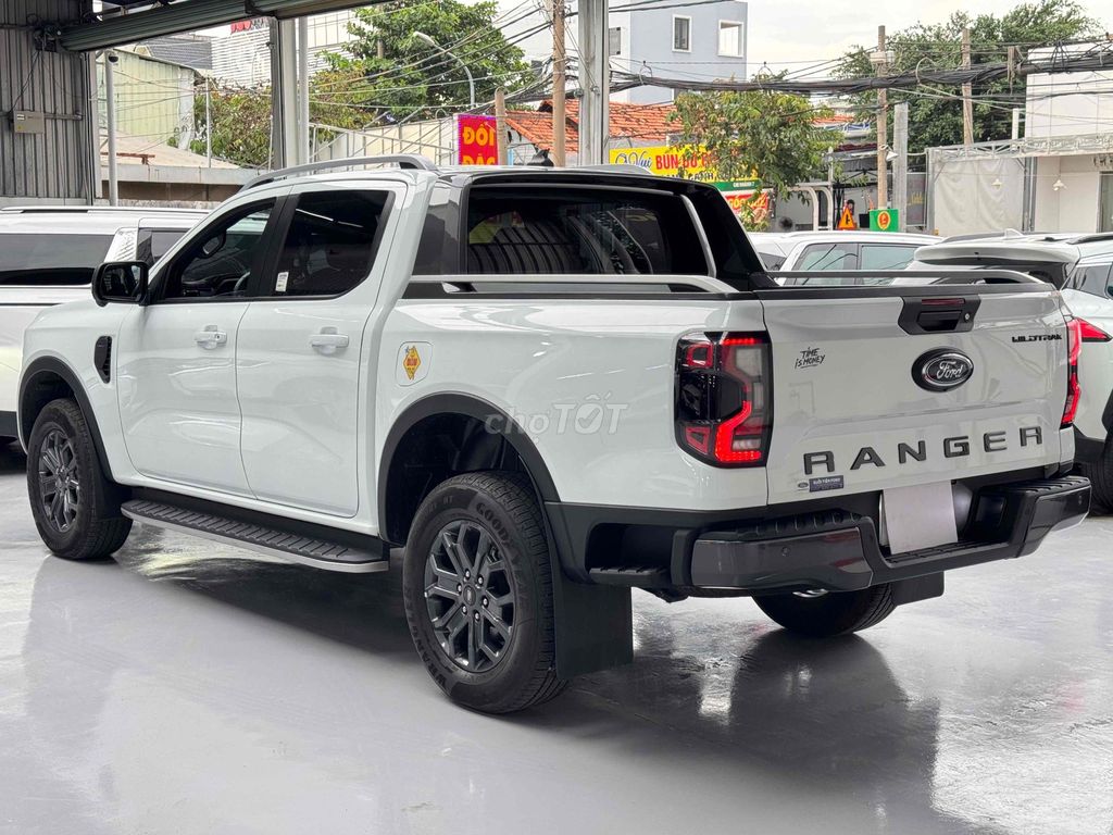 Ford Ranger 2024 Wildtrak 2.0L 4x4 AT - 9000 km. Mua bán Ô tô tại Thành phố Thủ Đức Tp Hồ Chí Minh được đăng bởi Long Auto Vạn Phúc hình 9