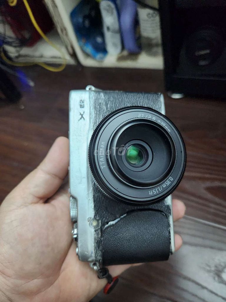 Máy ảnh Fujifilm XE2 Bạc xấu. Mua bán Máy ảnh, Máy quay tại Quận Tân Phú Tp Hồ Chí Minh được đăng bởi Học hình 1