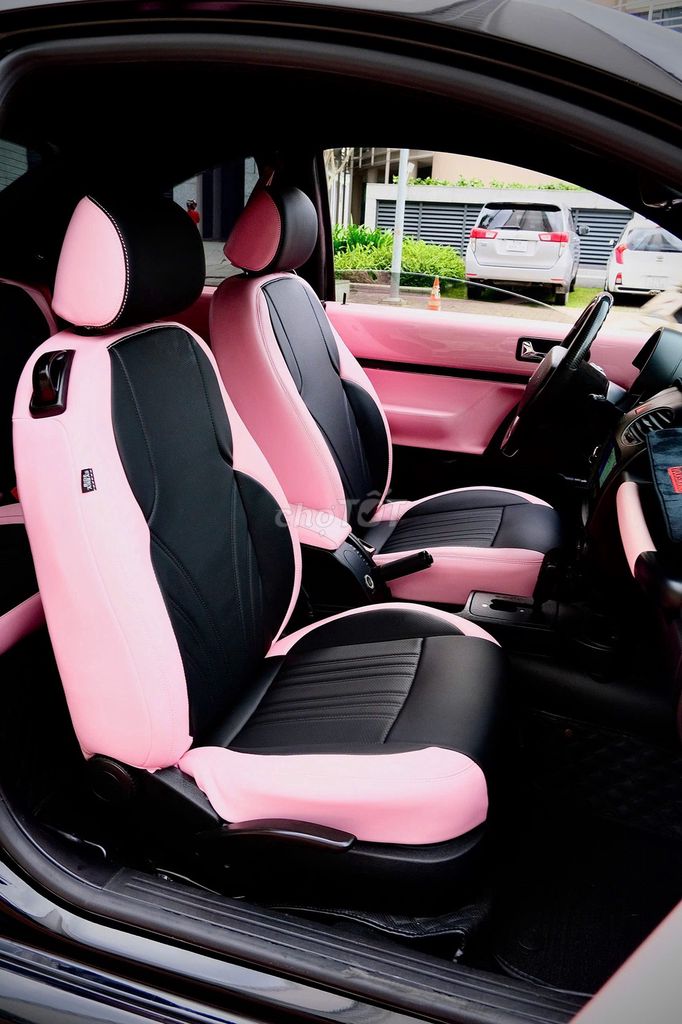 Volkswagen New Beetle 2009 1.6 AT - 60,000 Miles.. Mua bán Ô tô tại Thành phố Thủ Đức Tp Hồ Chí Minh được đăng bởi Đức Tứ Bánh hình 13