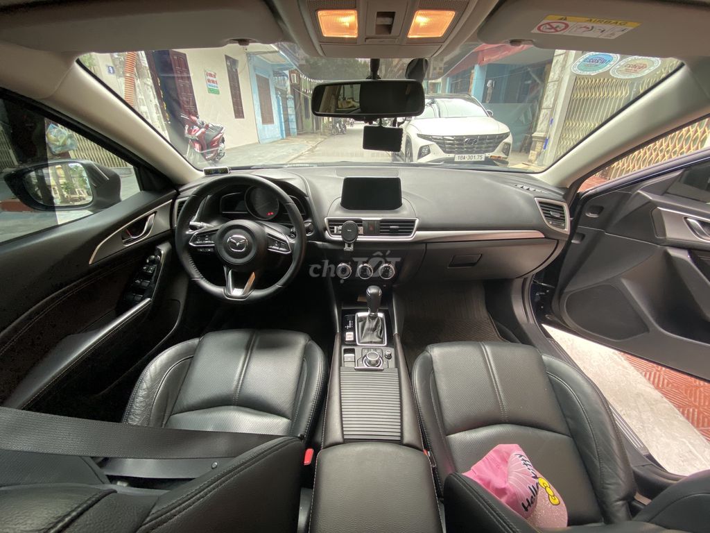 Mazda 3 2019 1.5L Luxury - 41000 km. Mua bán Ô tô tại Quận Thanh Xuân Hà Nội được đăng bởi Hà Ngọc Hải hình 6
