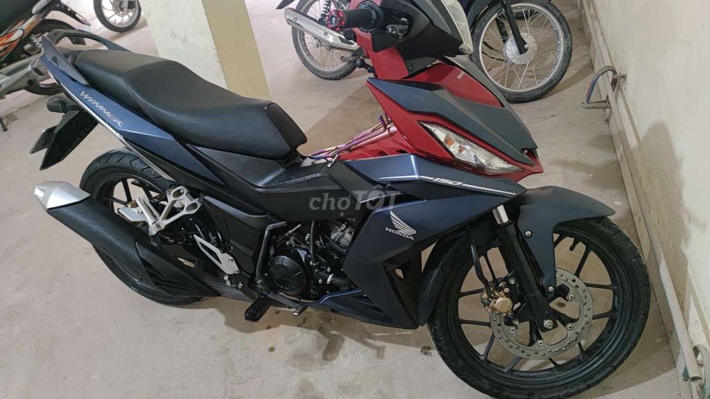 Cần tiền Bán xe win v1  vs vario 150. Mua bán Xe máy tại Huyện Việt Yên Bắc Giang được đăng bởi Loc hình 1