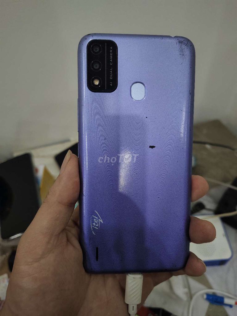 (Đà Nẵng) itel A48 Tím zin cũ dùng tạm loa to. Mua bán Điện thoại tại Quận Cẩm Lệ Đà Nẵng được đăng bởi Nguyễn Đức Ngà hình 1
