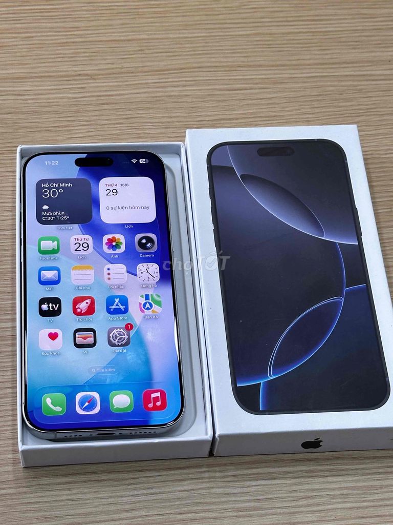 Apple iPhone 16 Pro Max 256GB Trắng Việt Nam. Mua bán Điện thoại tại Thành phố Sóc Trăng Sóc Trăng được đăng bởi Tàii Tâyy hình 1