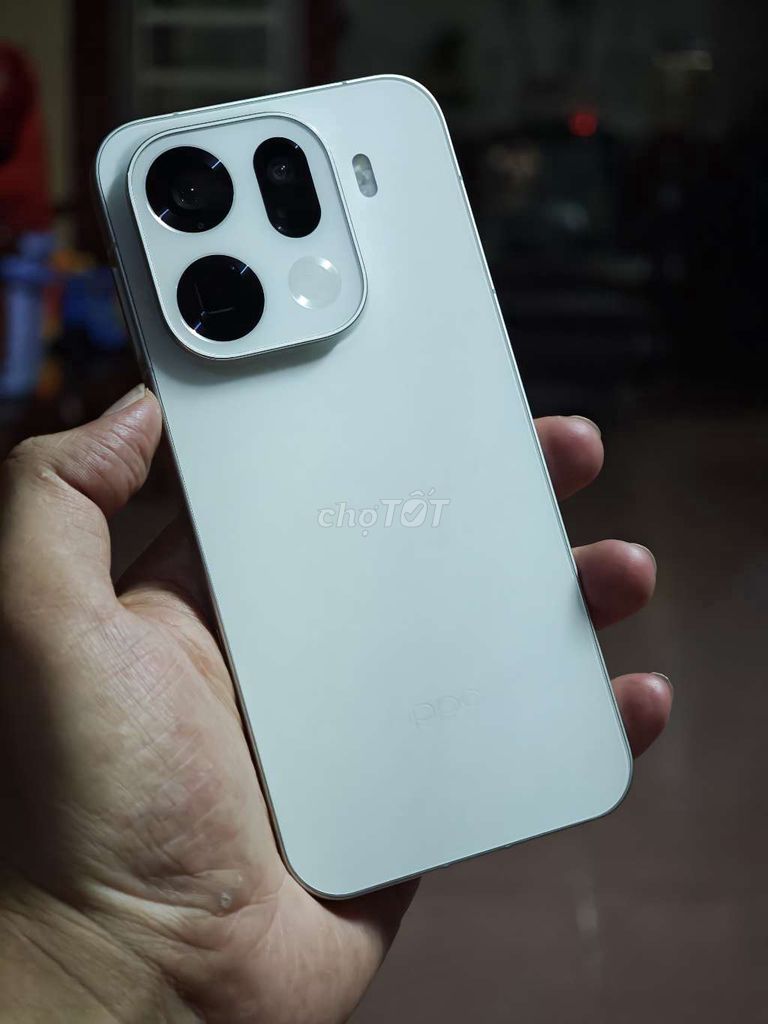 OPPO Find X9 Pro 256GB Bạc MediaTek Dimensity 9500. Mua bán Điện thoại tại Thành phố Thuận An Bình Dương được đăng bởi K E N hình 1