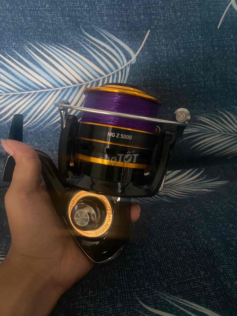 Máy câu Daiwa MG Z 5000 Mới