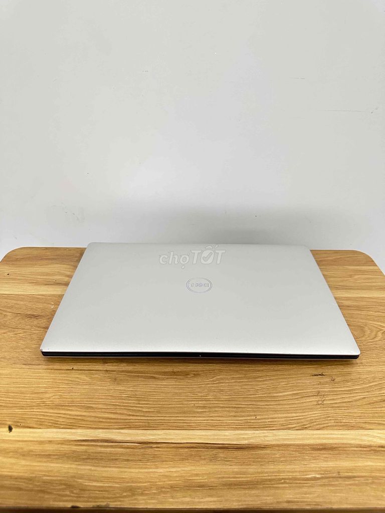 Dell XPS 15 i7-8750H 15.6 inch 16GB/512GB. Mua bán Laptop tại Huyện An Dương Hải Phòng được đăng bởi Nguyễn Ngọc cường  hình 1