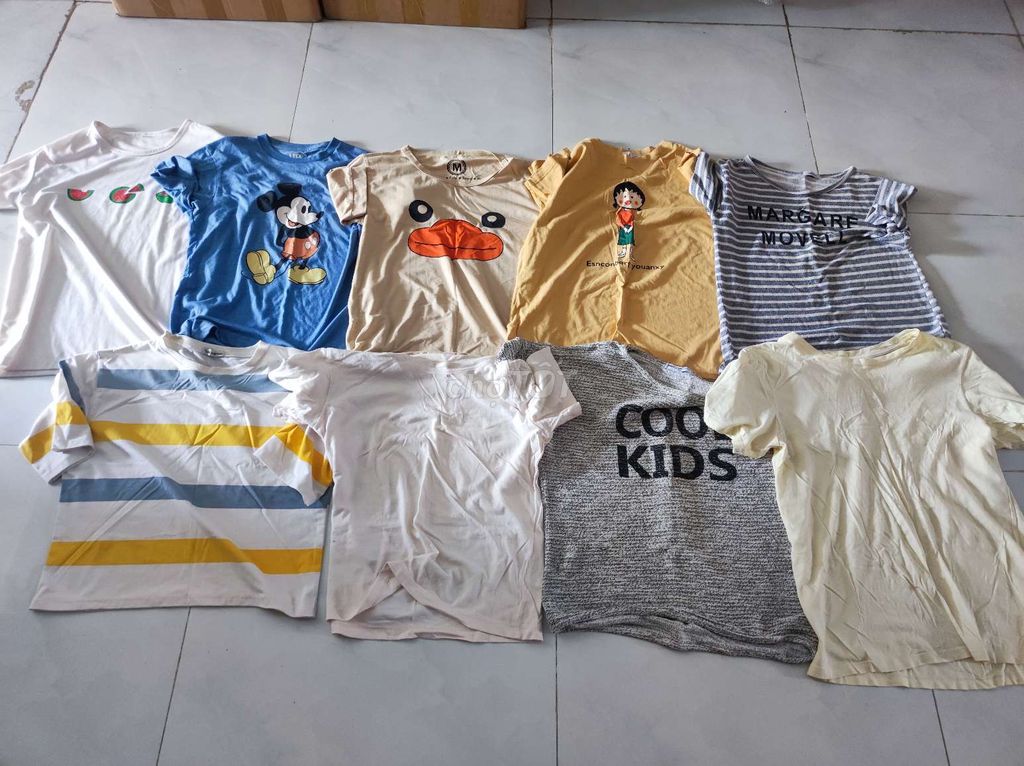 Áo thun 10K/3 cái (soạn tủ) . Mua bán Quần áo tại Thành phố Rạch Giá Kiên Giang được đăng bởi Le Thanh My hình 1