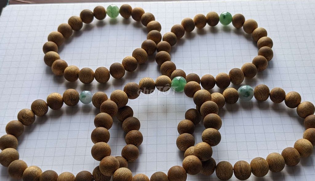 Vòng tay Trầm hương Ngọc Jadeite. Mua bán Phụ kiện thời trang khác tại Huyện Hóc Môn Tp Hồ Chí Minh được đăng bởi Liak hình 1