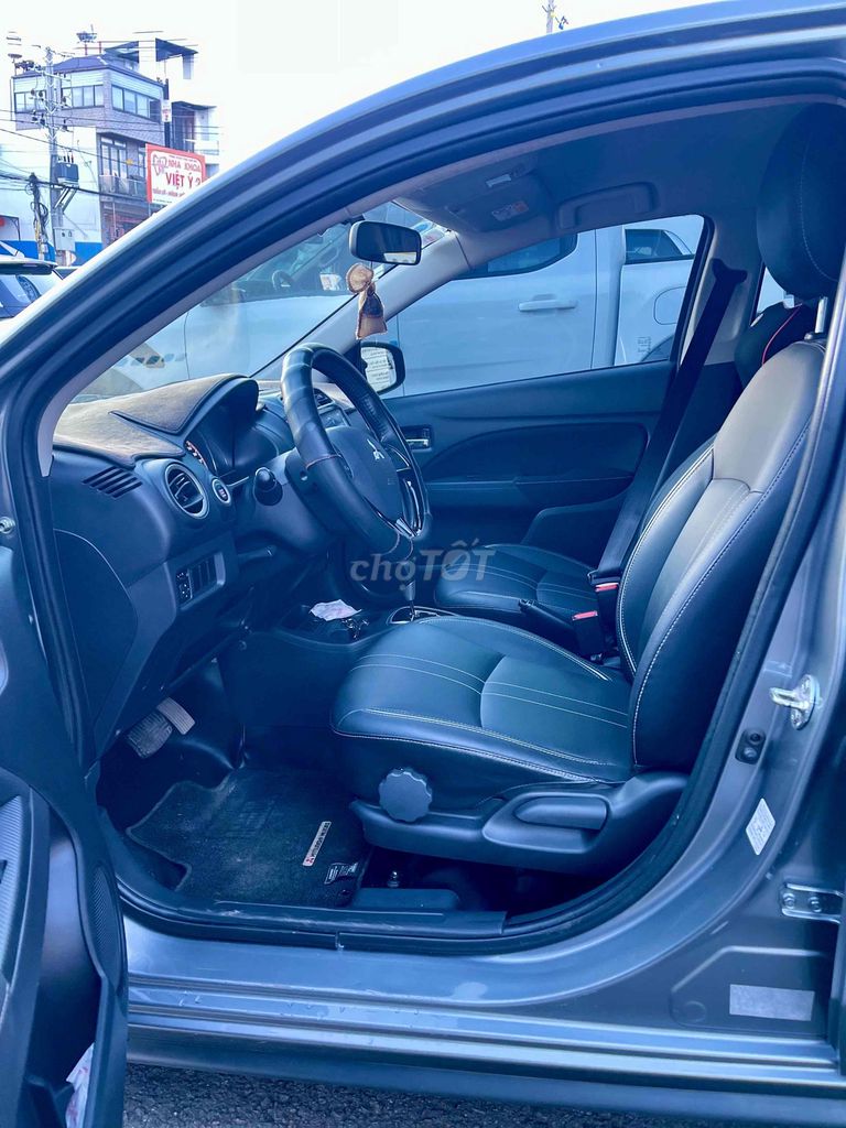 Mitsubishi Attrage 2022 1.2AT 32.000 km Xám. Mua bán Ô tô tại Thành phố Bảo Lộc Lâm Đồng được đăng bởi SƠN AUTO hình 9