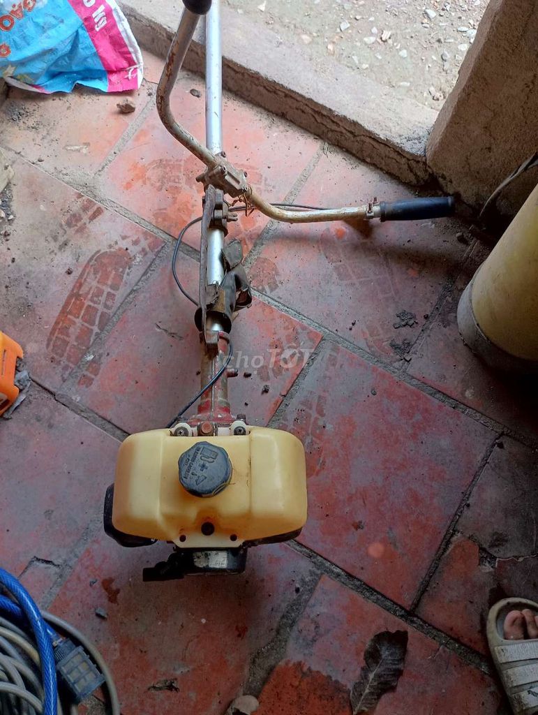 Máy cắt cỏ G3K đã sử dụng zin. Mua bán Đồ chuyên dụng, Giống nuôi trồng tại Huyện Phú Riềng Bình Phước được đăng bởi  Minh hình 1