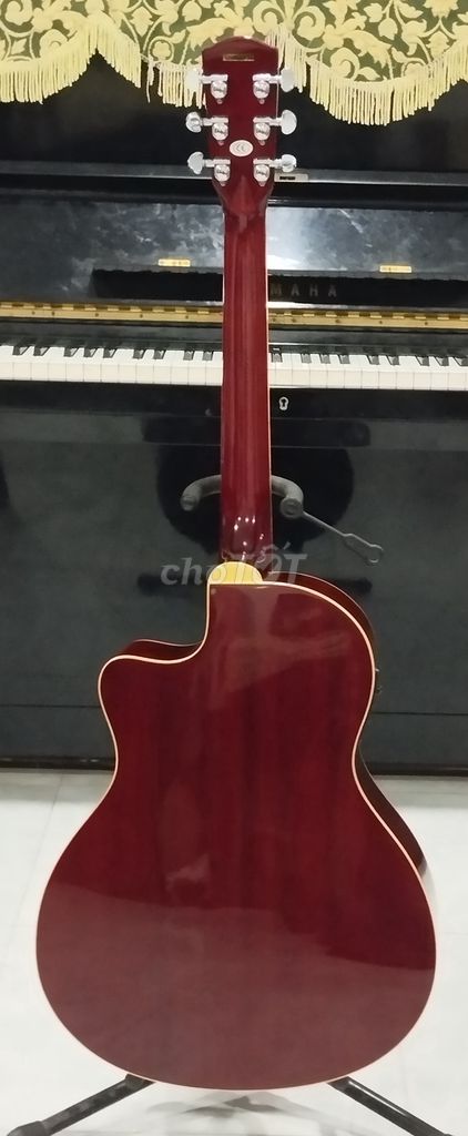 Guitar Yairi YE-40/WB