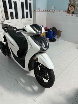 🔥🔥 Honda SH 150i CBS | Đăng ký 2022 | Chính chủ BH. Mua bán Xe máy tại Thành phố Biên Hòa Đồng Nai được đăng bởi Ninh Lê