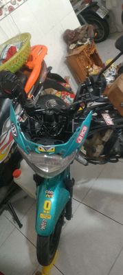 Suzuki Raider Xanh ngọc lệnh satria