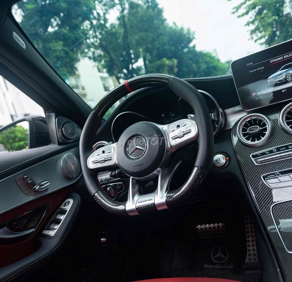 LONG ANH AUTO về Mercedes C300 AMG model 2018. Mua bán Ô tô tại Quận 7 Tp Hồ Chí Minh được đăng bởi LongAnh AuTo  hình 15