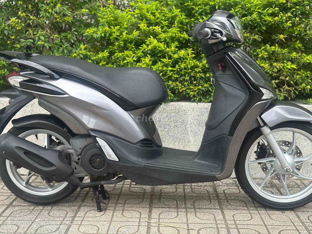 Piaggio Liberty S 125 ABS iGET 2016 Xám. Mua bán Xe máy tại Thành phố Thủ Đức Tp Hồ Chí Minh được đăng bởi Xe Máy Sơn Thủ Đức hình 5