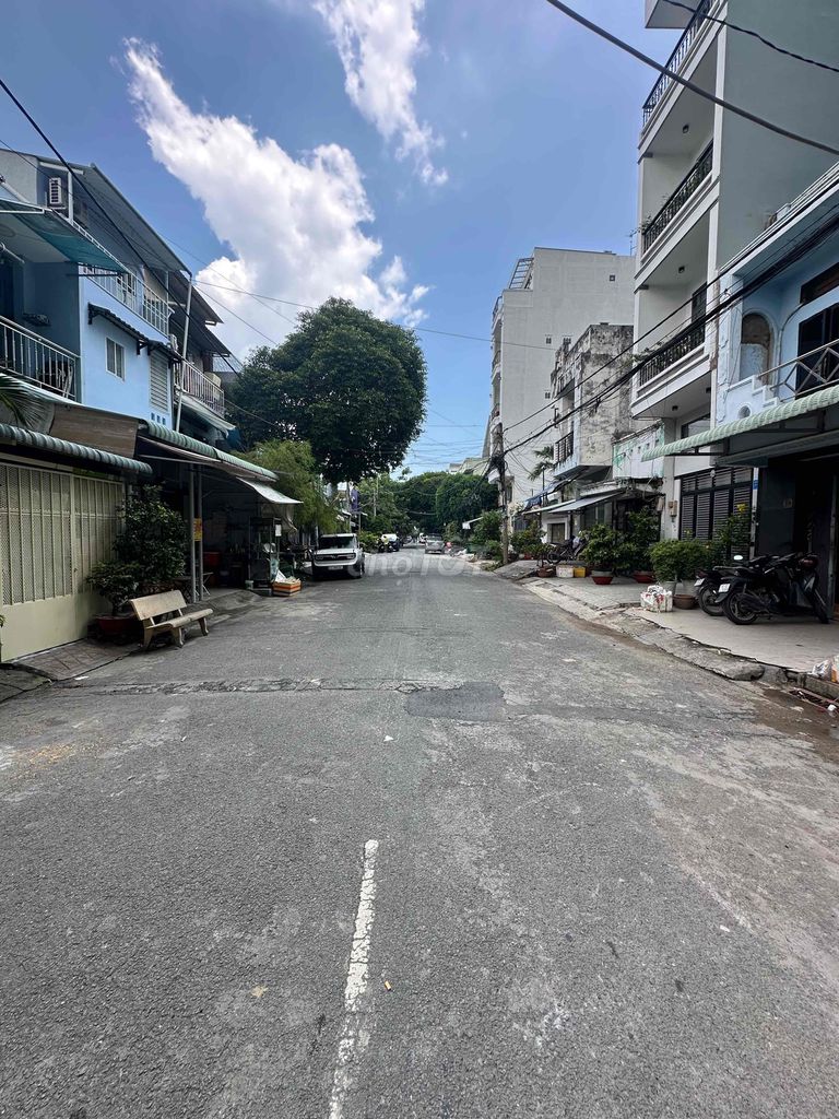 Аренда · 3 комн. · 81 м² · Quận 7, ул. Đường số 1